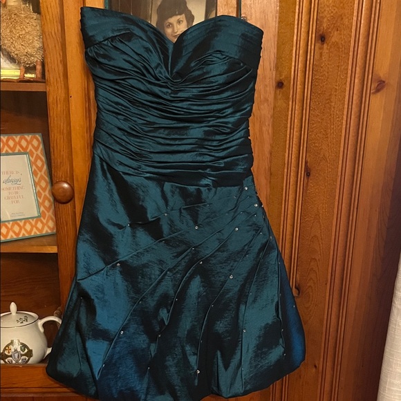 Cinderella Divine Strapless Dress Size L - Picture 1 of 5